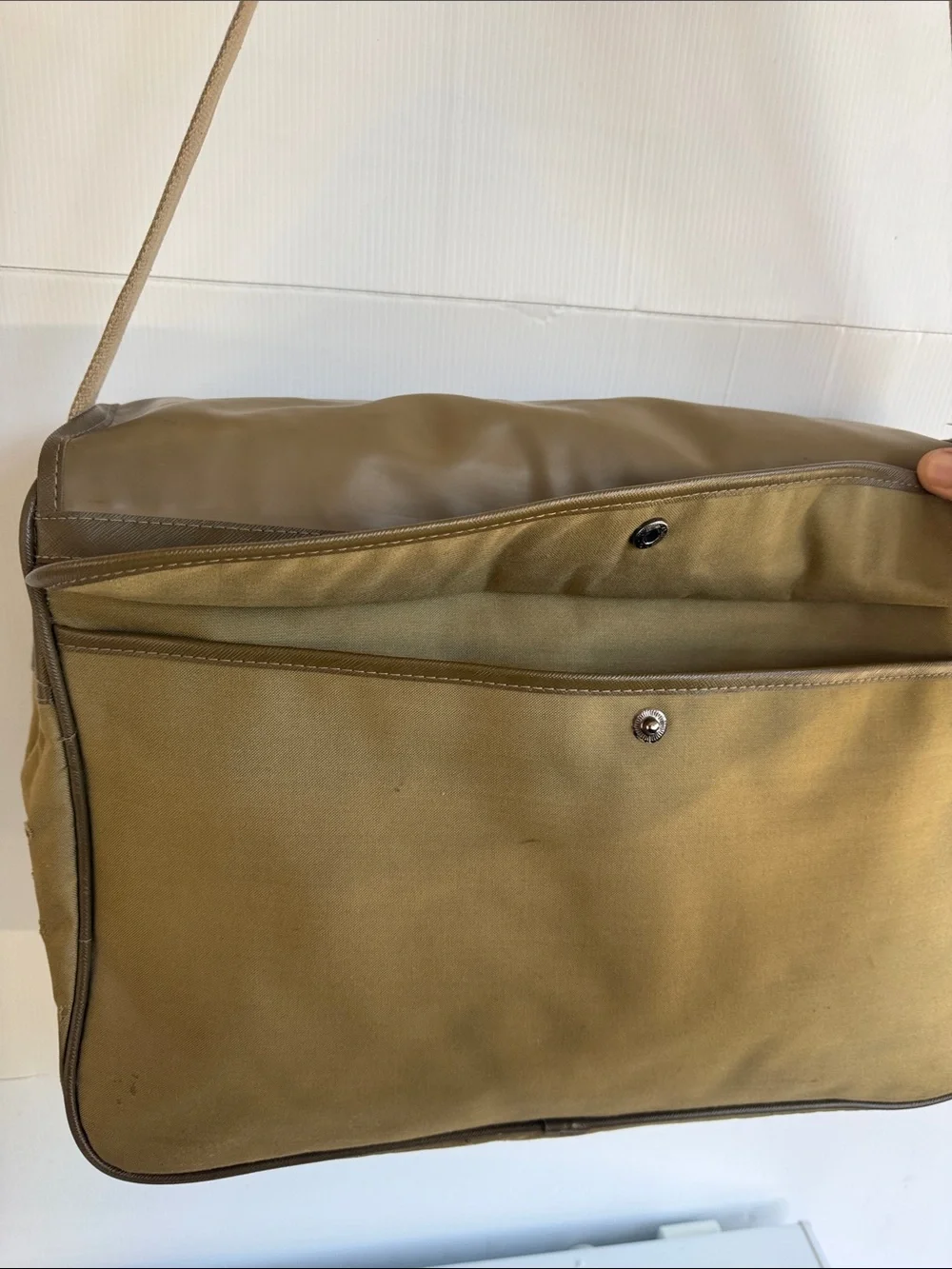 VINTAGE CALVIN KLEIN RUGGED CANVAS MESSENGER FLAP BAG CROSSBODY TRAVEL TAN